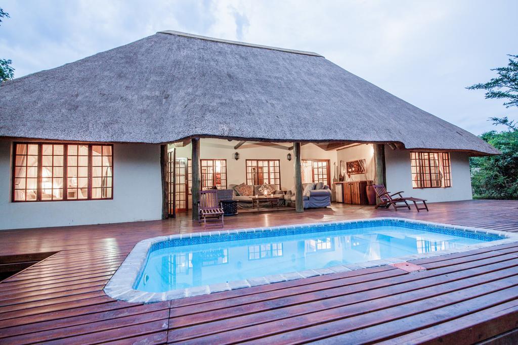 Rhino River Lodge Manyoni Private Game Reserve Ruang foto