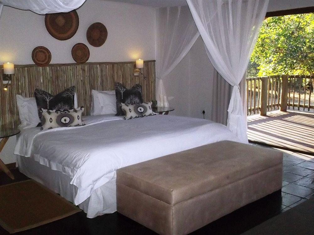 Rhino River Lodge Manyoni Private Game Reserve Bagian luar foto