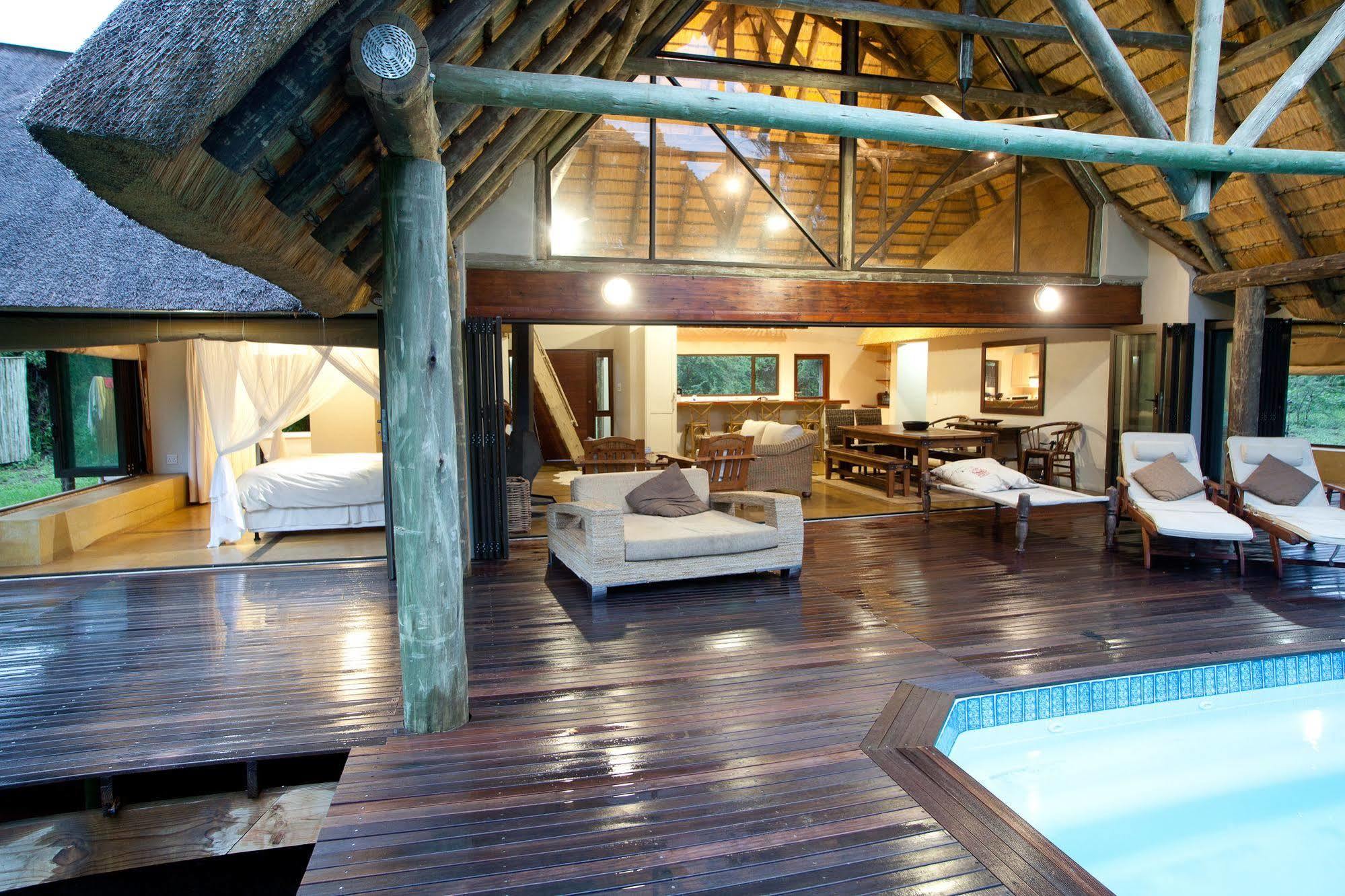 Rhino River Lodge Manyoni Private Game Reserve Bagian luar foto